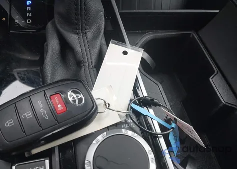 2024 Toyota Sequoia Platinum из США, поврежденный, VIN 7SVAAABA9RX028385